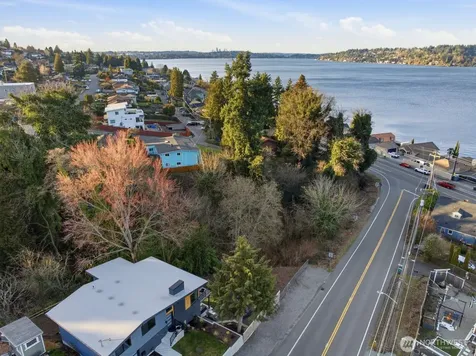 11027 84th Avenue S Seattle WA 98178