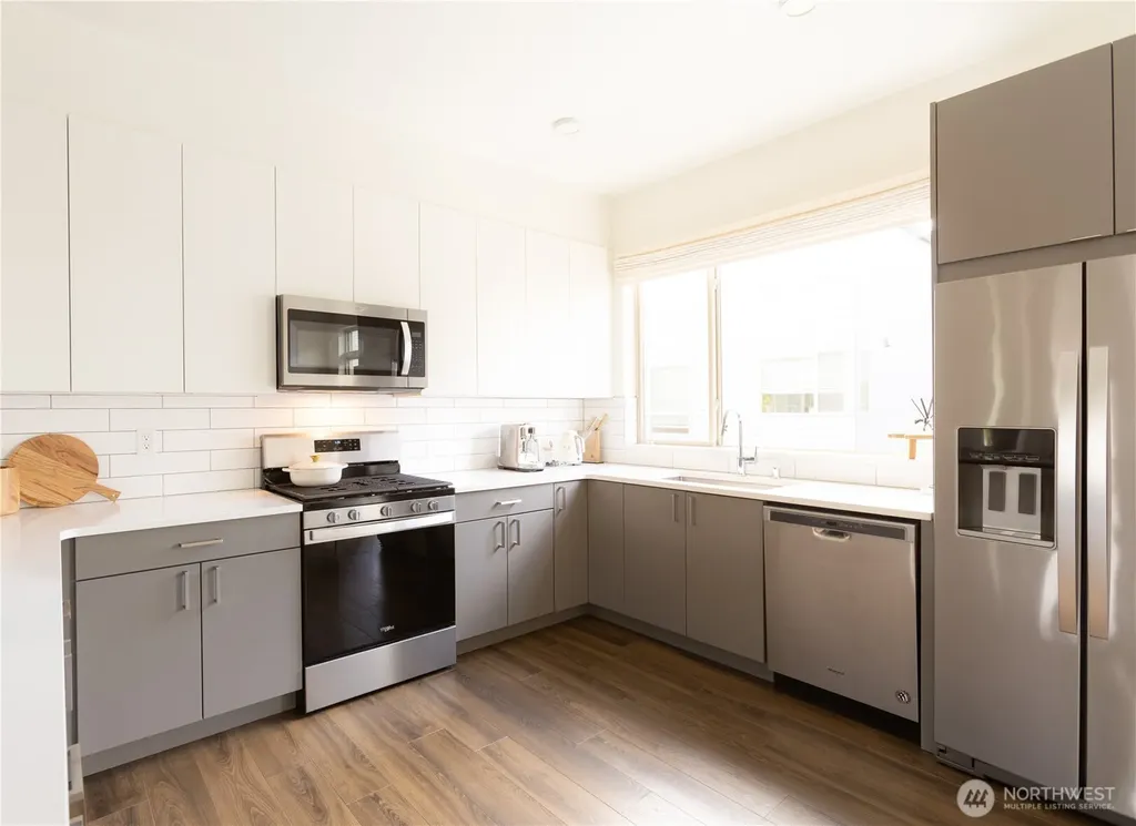 32731 Madrona Avenue SE Black Diamond WA 98010