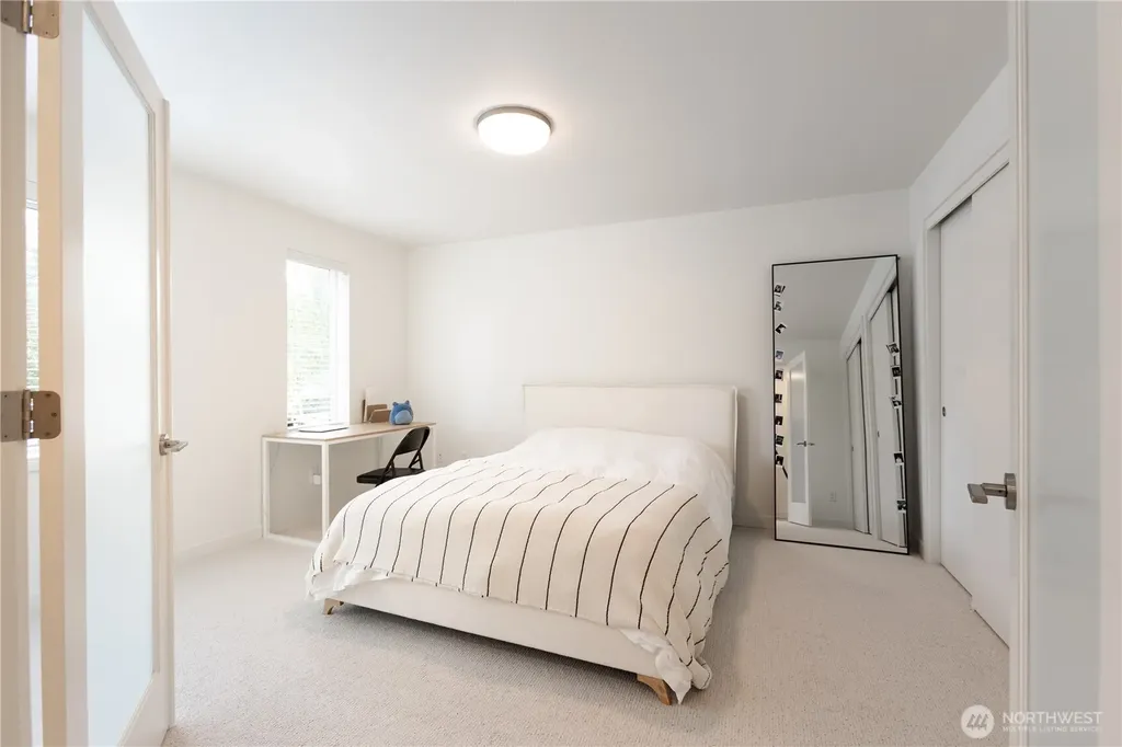 32731 Madrona Avenue SE Black Diamond WA 98010