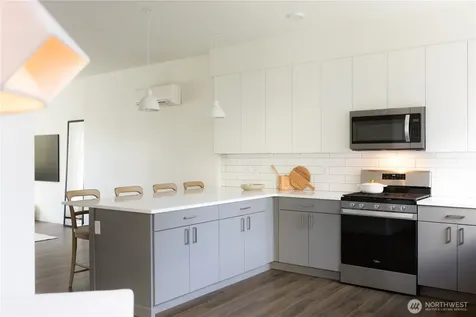 32731 Madrona Avenue SE Black Diamond WA 98010