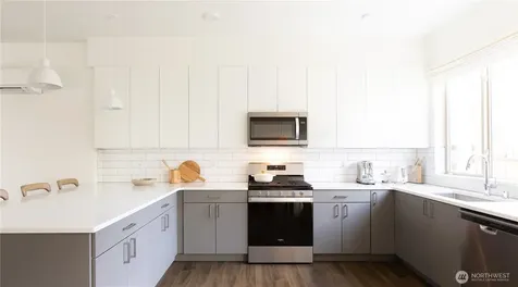 32731 Madrona Avenue SE Black Diamond WA 98010