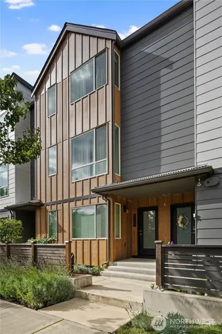 32731 Madrona Avenue SE Black Diamond WA 98010