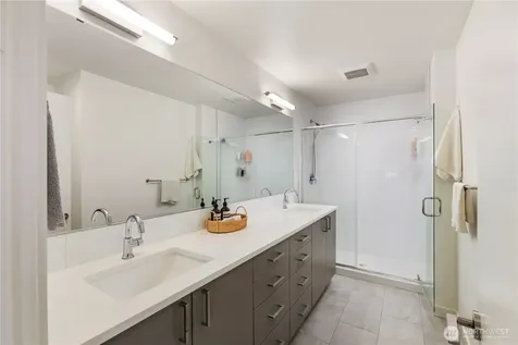 32731 Madrona Avenue SE Black Diamond WA 98010