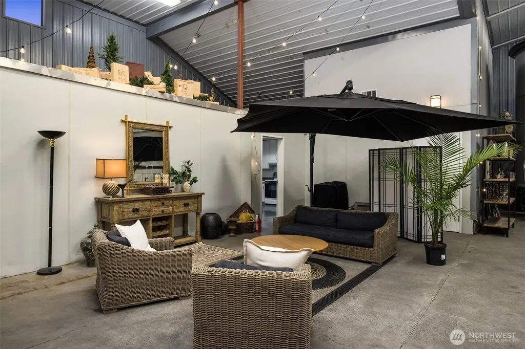 13244 Woodinville-redmond Road NE Redmond WA 98052