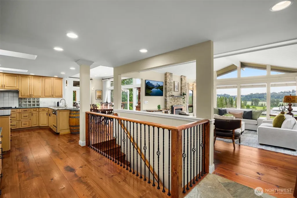 13244 Woodinville-redmond Road NE Redmond WA 98052