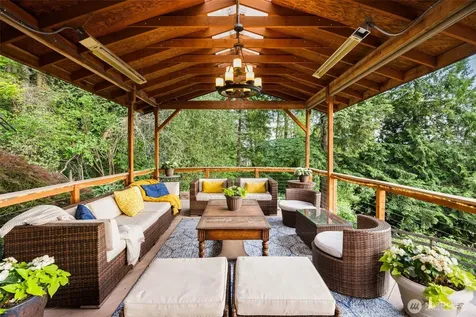 13244 Woodinville-redmond Road NE Redmond WA 98052
