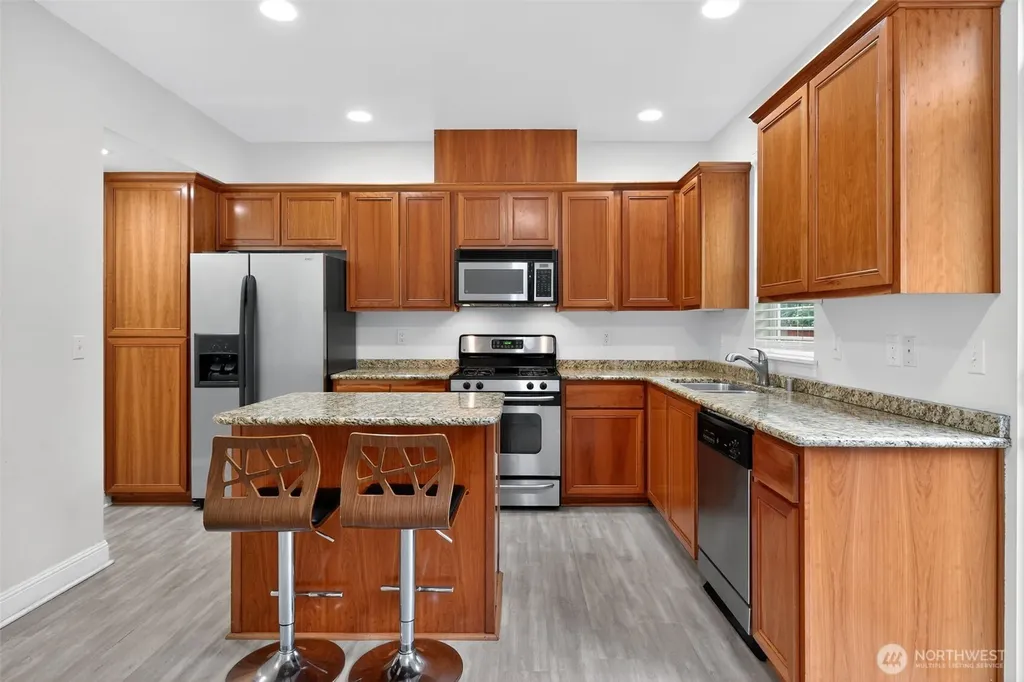 28700 34th Avenue S Auburn WA 98001