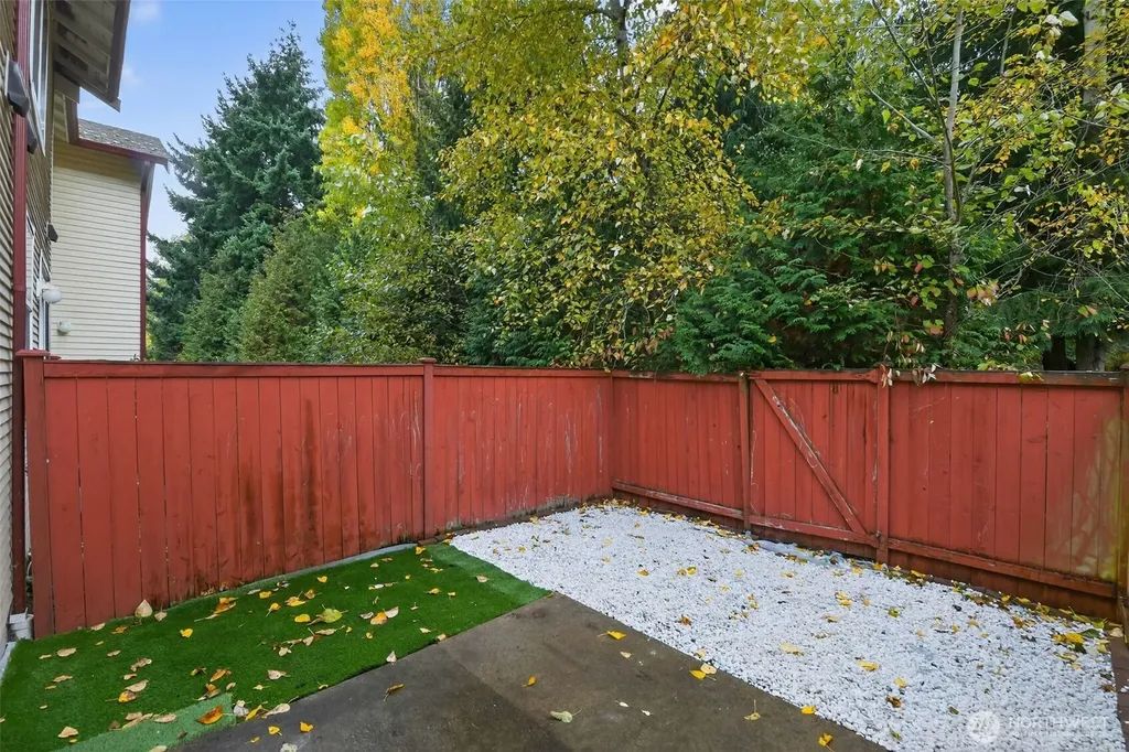 28700 34th Avenue S Auburn WA 98001