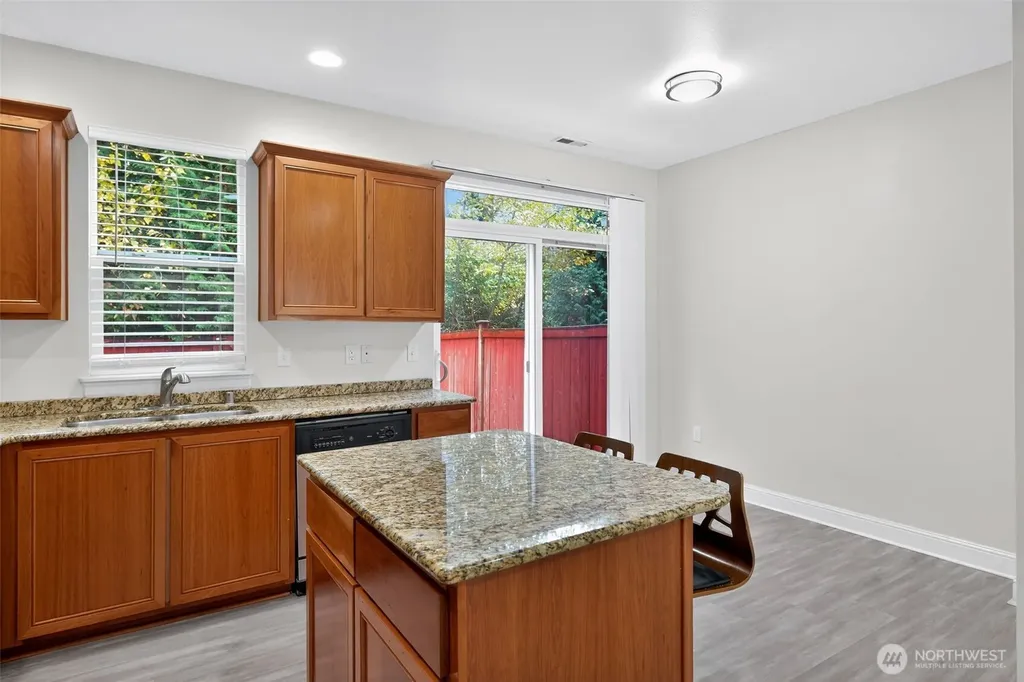 28700 34th Avenue S Auburn WA 98001