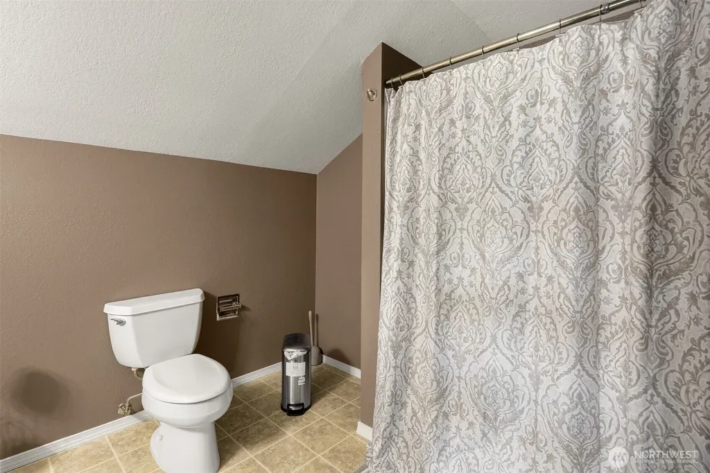 14211 SE 162nd Place Renton WA 98058