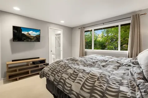 14211 SE 162nd Place Renton WA 98058