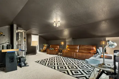 14211 SE 162nd Place Renton WA 98058
