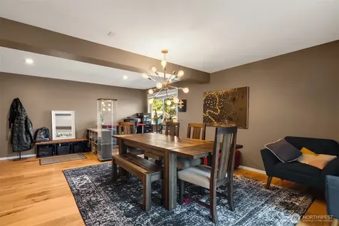 14211 SE 162nd Place Renton WA 98058