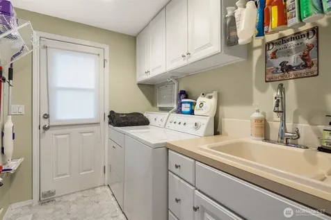 14211 SE 162nd Place Renton WA 98058