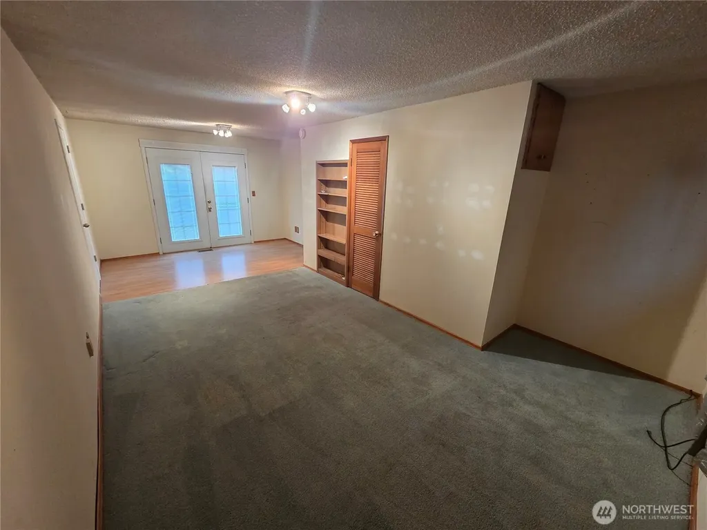 3712 S 175th Seatac WA 98188