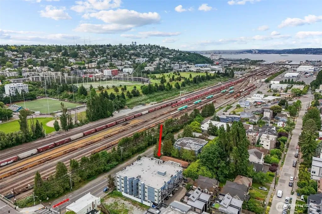 3045 20th Avenue W Seattle WA 98199