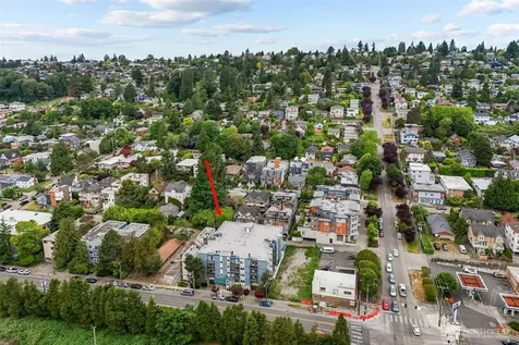 3045 20th Avenue W Seattle WA 98199