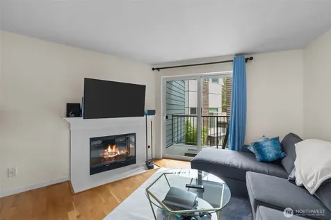 3045 20th Avenue W Seattle WA 98199