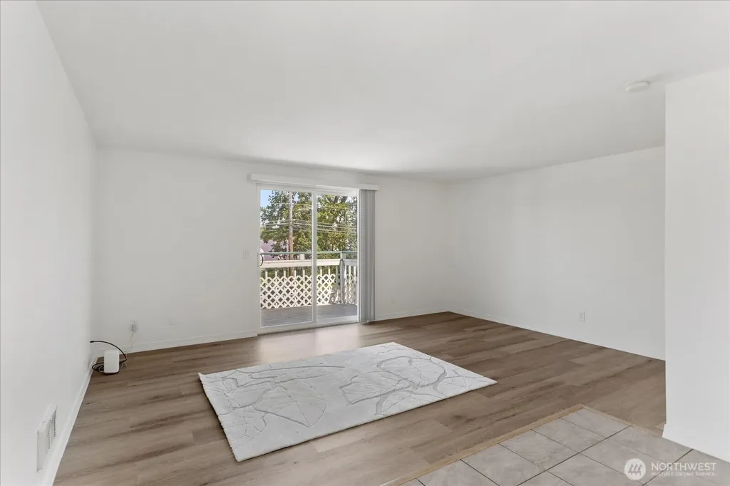 1113 SE 6th Avenue Oak Harbor WA 98277