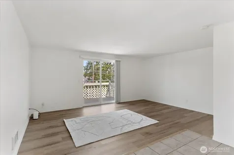 1113 SE 6th Avenue Oak Harbor WA 98277
