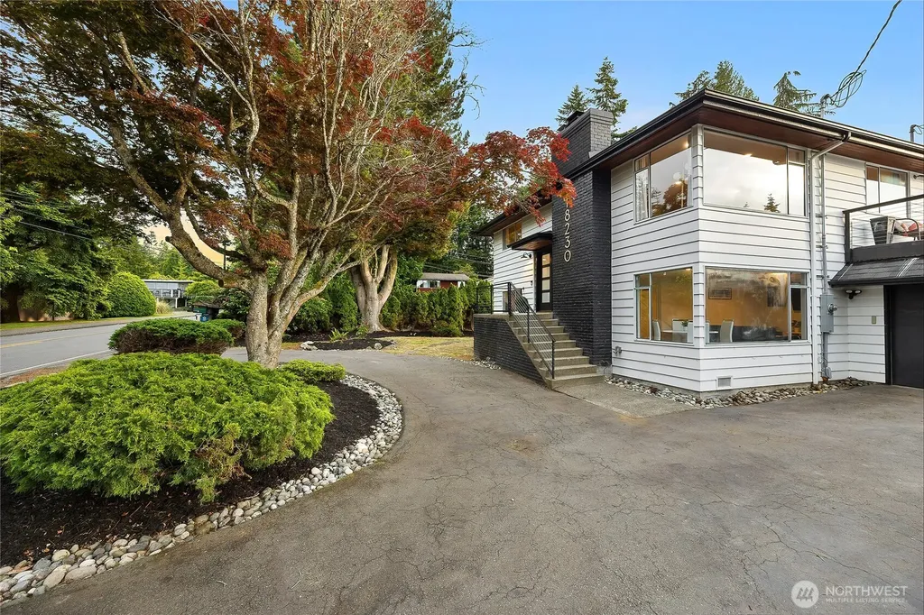 18230 88th Avenue W Edmonds WA 98026