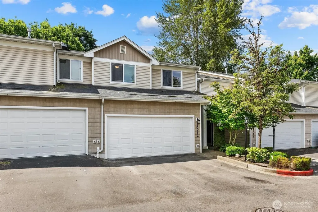 18912 108th Lane SE Renton WA 98055