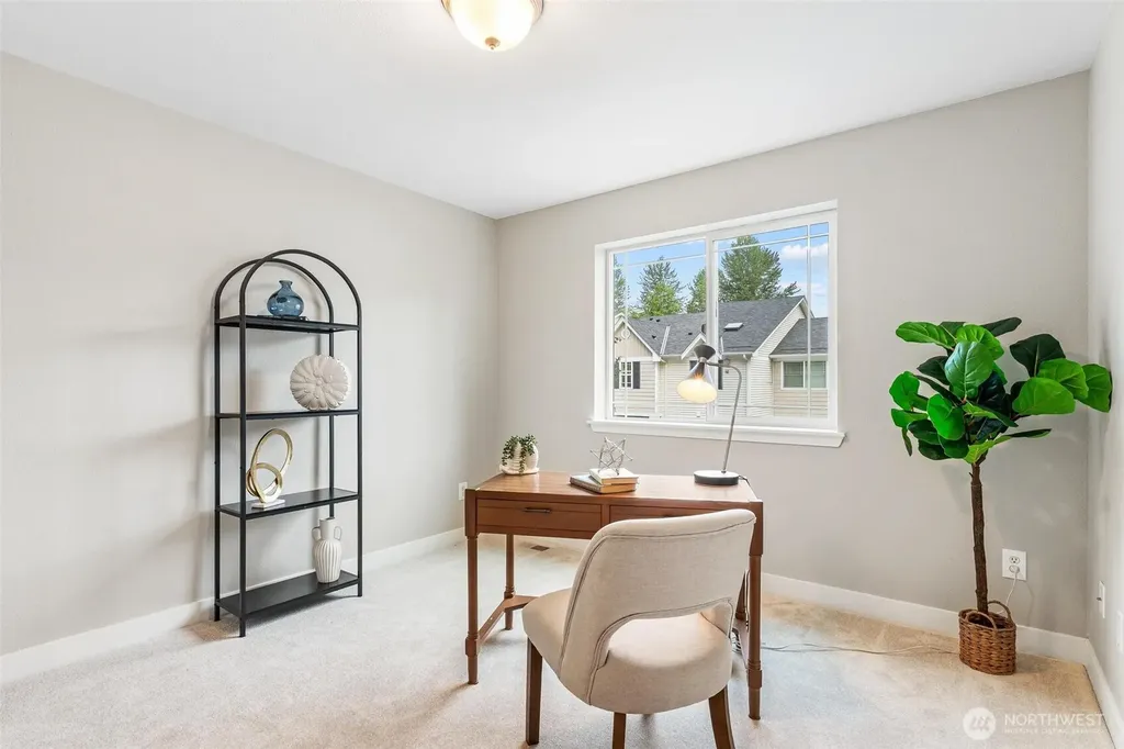 18912 108th Lane SE Renton WA 98055