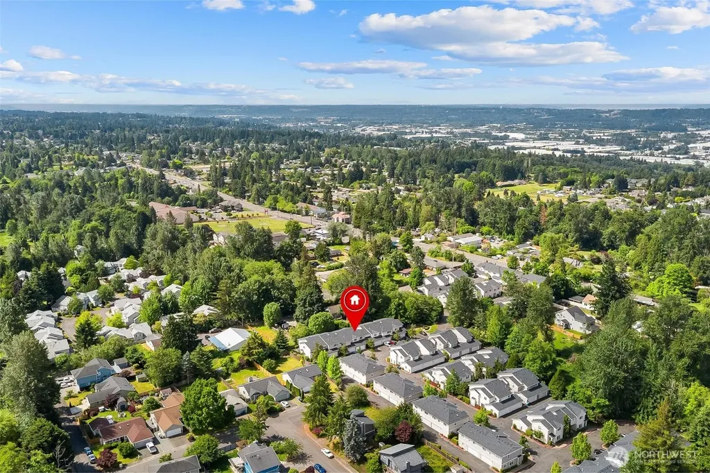 18912 108th Lane SE Renton WA 98055