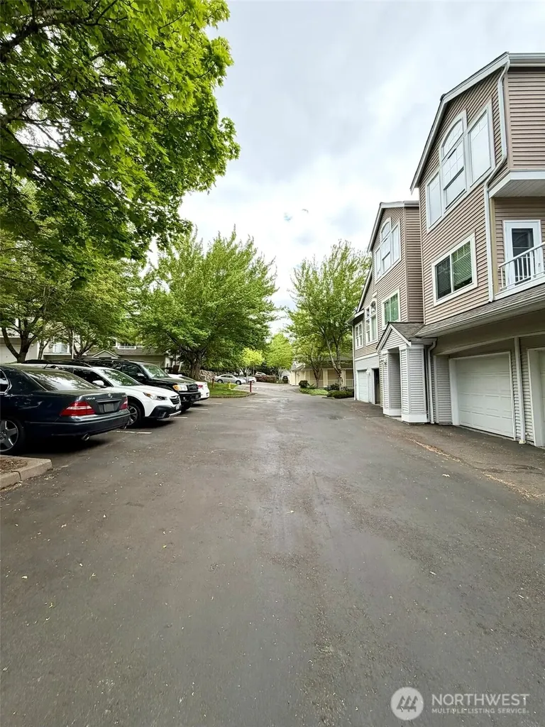 420 S 46th Place Renton WA 98055
