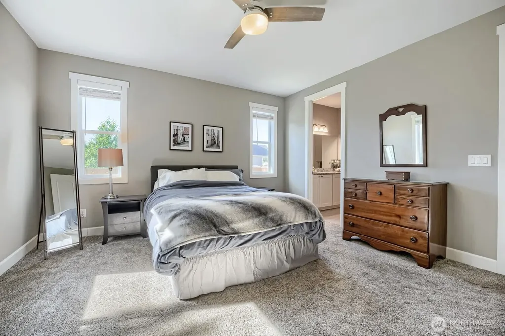 5515 157th Avenue Ct E Sumner WA 98390
