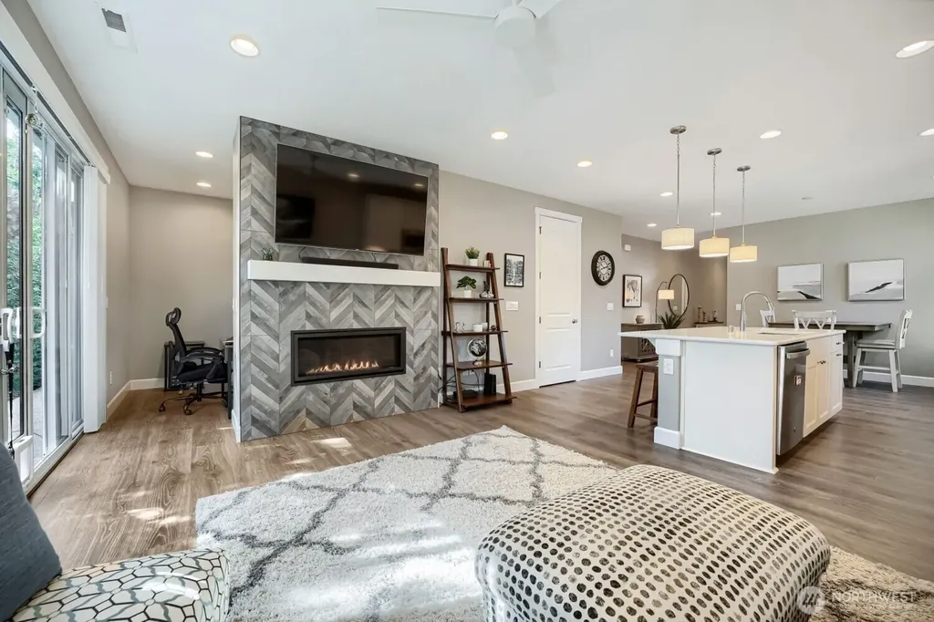 5515 157th Avenue Ct E Sumner WA 98390