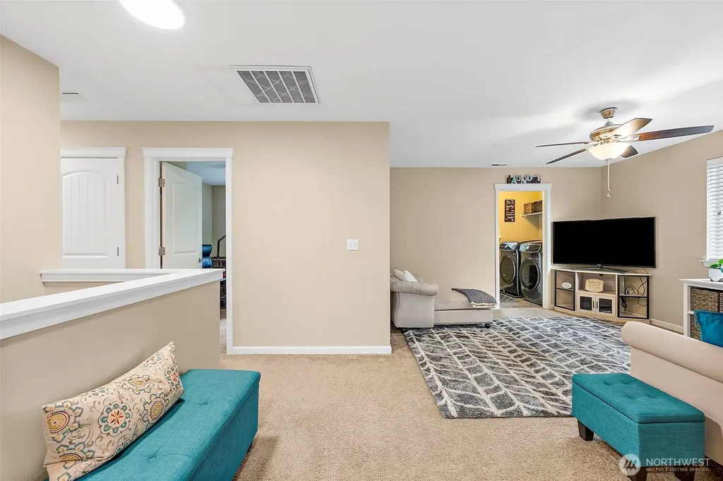 1440 Farina Loop SE Olympia WA 98513