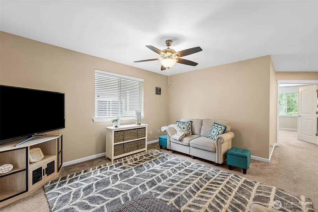 1440 Farina Loop SE Olympia WA 98513