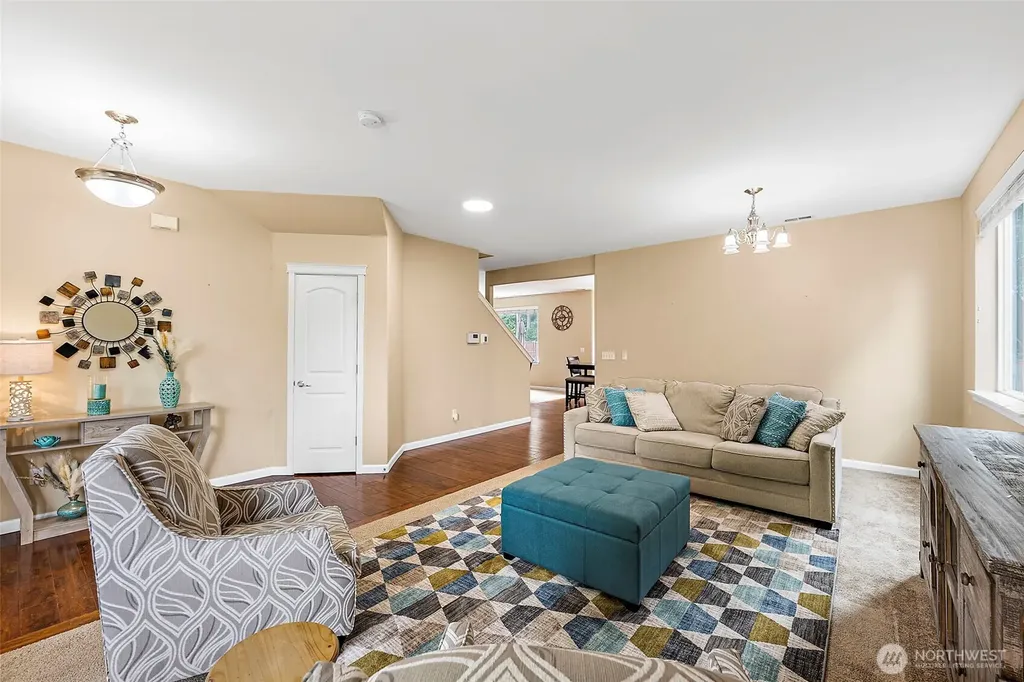1440 Farina Loop SE Olympia WA 98513