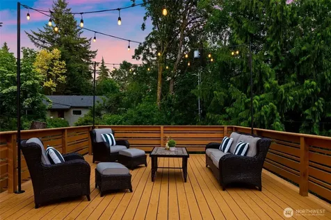 1740 NE 103rd Street Seattle WA 98125