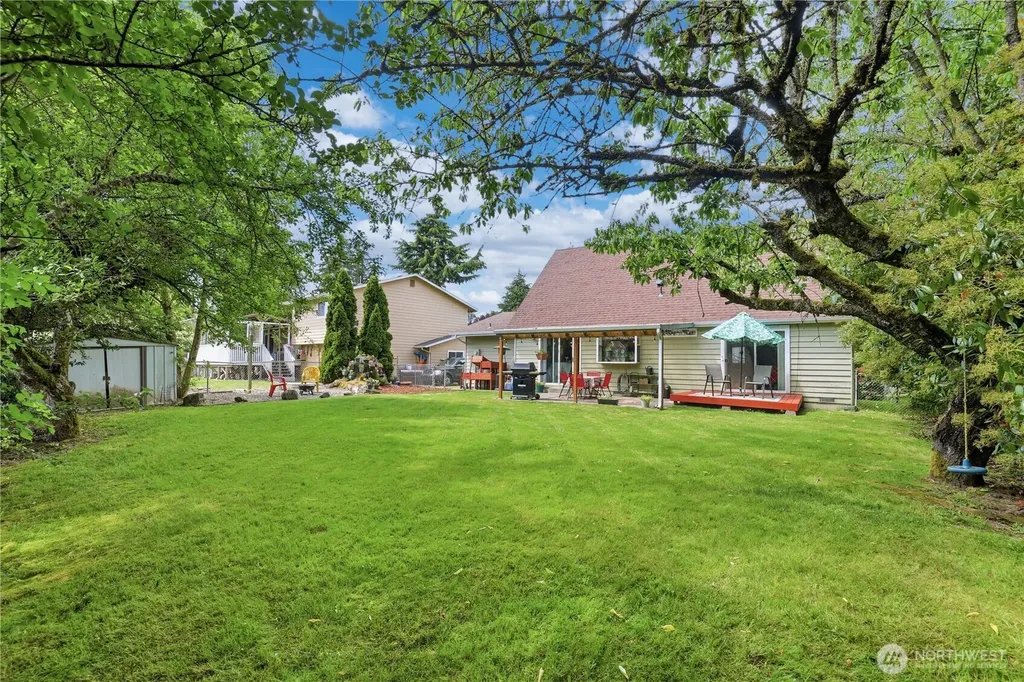 12519 SE 277th Place Kent WA 98030