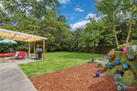 12519 SE 277th Place Kent WA 98030