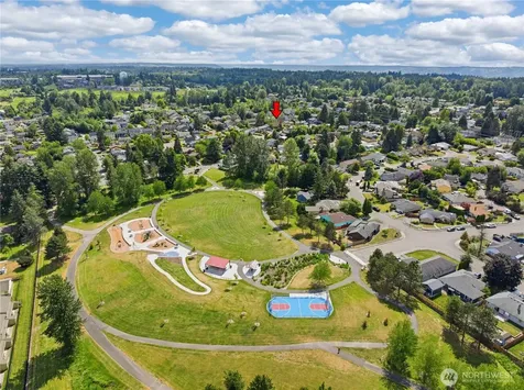 12519 SE 277th Place Kent WA 98030