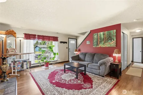 12519 SE 277th Place Kent WA 98030