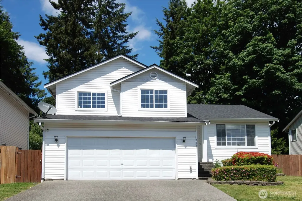 9523 17th Place NE Lake Stevens WA 98258