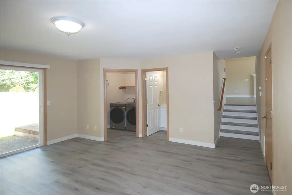 9523 17th Place NE Lake Stevens WA 98258