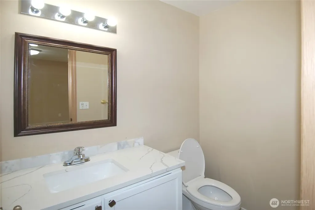 9523 17th Place NE Lake Stevens WA 98258