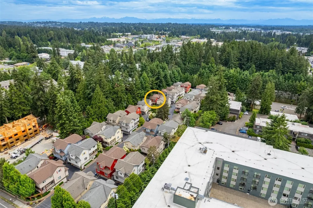 6625 SW 198th Place Lynnwood WA 98036