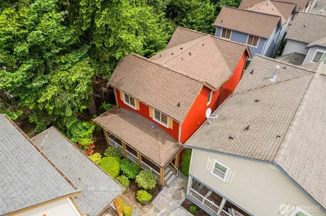 6625 SW 198th Place Lynnwood WA 98036