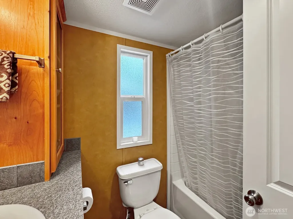 169 Fireside Lodge Circle Deming WA 98244