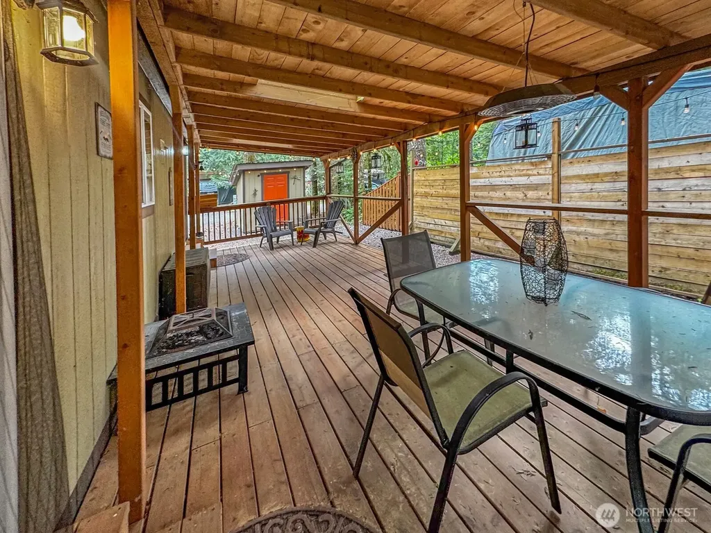 169 Fireside Lodge Circle Deming WA 98244
