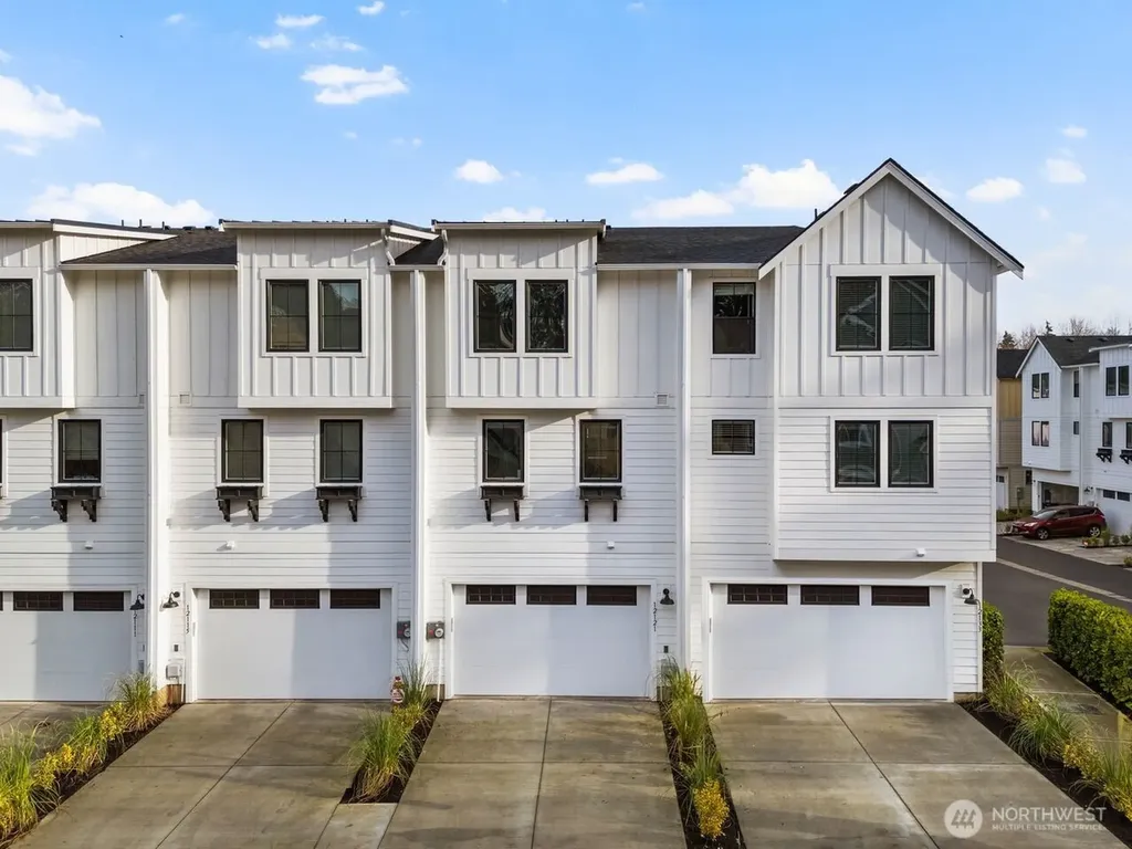 12091 127th Avenue Ct E Puyallup WA 98374