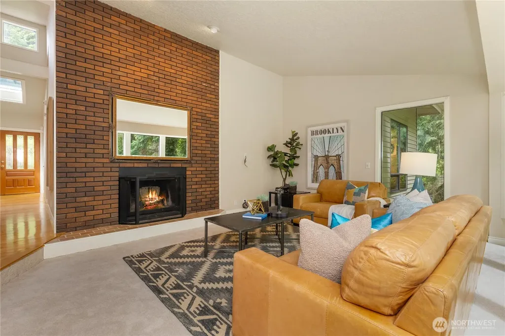 20321 92nd Avenue W Edmonds WA 98020