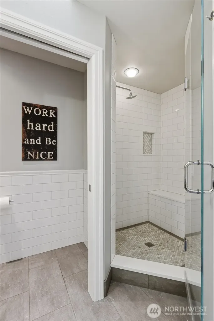 25817 SE 31st Place Sammamish WA 98075