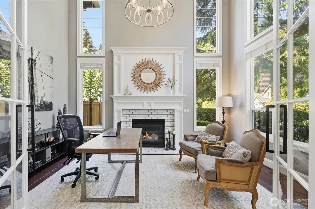 25817 SE 31st Place Sammamish WA 98075
